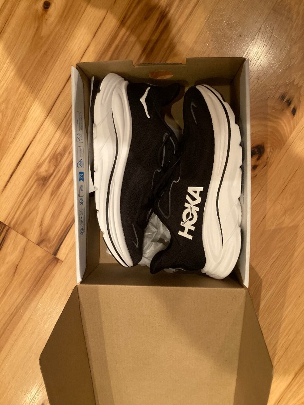 Hoka Clifton 7.5 B